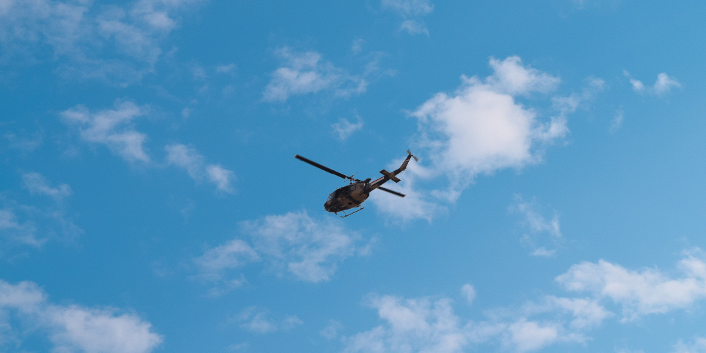 Barack and Michelle in the Sky. Photo by Komit Alrubaie on Unsplash_edit